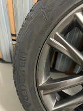 Winterreifen mit Originalen Lexus Alufelgen 215/55R17 98V  