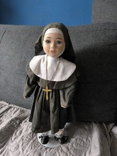 Porzellanpuppe Nonne ca. 40 cm – Handarbeit – Sammler / Deko