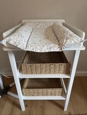 Wickeltisch Babyzimmer mit