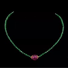 BAILYSBEADS designer Smaragd-Halskette Kette Collier mit rotem Turmalin