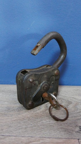 Schweres antikes