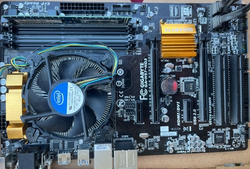Gigabyte gaming mainboard i7 - gigabyte,