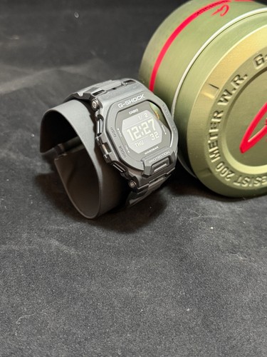 Casio shock squad - casio, g-shock