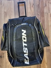 Komplette Eishockeyausrüstung ohne Schlittschuhe