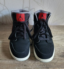 Jordan 1 Mid Black Particle