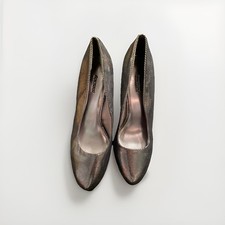 Getragene Silber Pumps