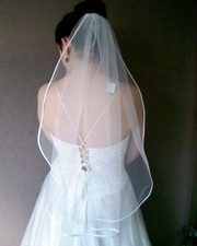 Schleier am Kamm weiß ivory nach Wahl zum Brautkleid Kopfschmuck Haarschmuck neu