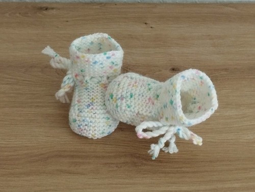 Babyschuhe gestrickt - babyschuhe,,