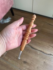 Häkelnadel Handarbeit  von "meine Nadel" gedrechselt, Holz, NS 7,0, unbenutzt