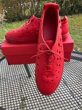 Arche Modell TBASK rot gelocht