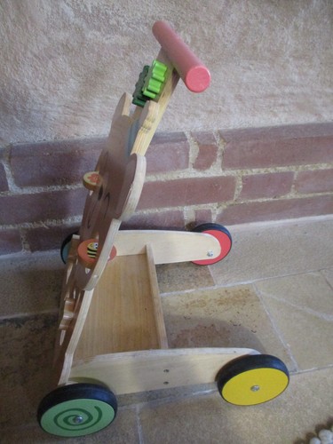 Lauflernwagen laufhilfe aus - /,