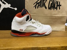 Nike Air Jordan Retro 5 / FIRE