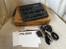 Roland PG-300 Synthesizer Programmer mit Box Netzteil Alpha Juno 1, 2 MKS-50