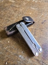 LEATHERMAN Tool – Portland OR Multitool – Silber mit Leder-Holster - USA 
