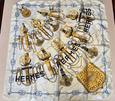 Hermès Carré 90 “Cliquetis” 90x90cm 100% Seide – Gold / Creme – Made in France