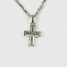 Kleines Kreuz in 333 Weißgold