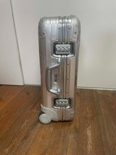 rimowa lufthansa cabin trolley