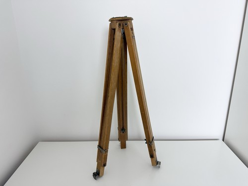 Antikes altes holzstativ - antikes,