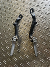 PIAGGIO GILERA RUNNER 50 C36 PUREJET - FUßRASTEN ALUFUßRASTEN FUßRASTENHALTER