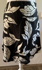 Leinen Rock 38 H&M , Schwarz Mit Weißen Blättern ALinie, Classic, Knielang, Gef.