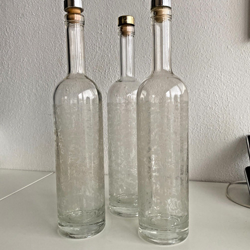 Glasflasche relief muster - glasflasche,