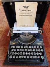 Reiseschreibmaschine Continental Modell Wanderer 50 im Koffer