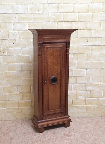 Antik pfeilerschrank - antik!,
