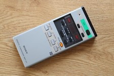 - Sony RMT-211 - Fernbedienung