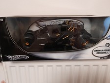 Hot Wheels Batman Begins Batmobile 1:18 Tumbler Schwarz / Gold