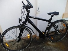 Mountainbikefahrrad mit mittleren groben Reifen, Pegasus schwarz, gut erhalten