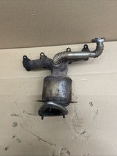 VW Caddy III 2K 2,0 SDI Abgaskrümmer mit Katalysator Kat BDJ Motor 038253031G