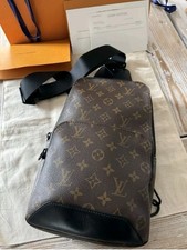 Louis Vuitton Avenue Sling Bag
