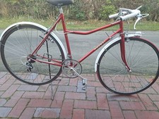 Damen Rennrad der Firma MERAL