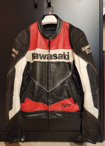 Vintage red kawasaki - kawasaki, zx