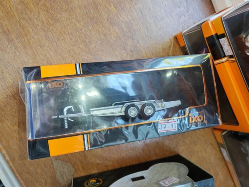 Kastenmodell ixo trl004 s - 1/43, trl004-s
