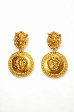 Goldene Löwenkopf Statement