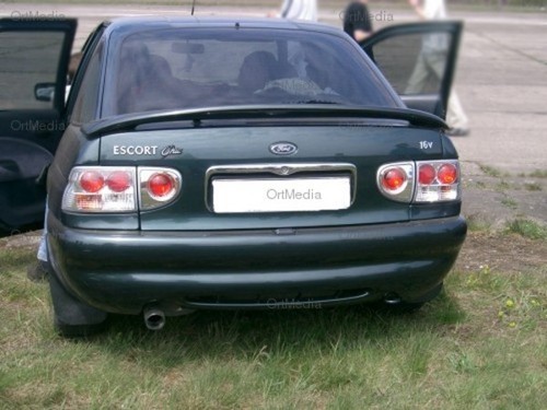 Heckspoiler für ford escort - heckspoiler,