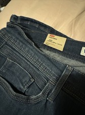 Levis 529 Curvy Bootcut 14M/