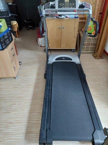 Laufband elektrisch klappbar