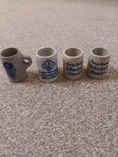 Antike Miniatur Krüge