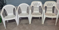 4 Gartenstühle / Farbe Weiß / Kunststoff / Terassenstühle /