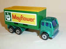 MATCHBOX SUPERFAST MERCEDES CONTAINER TRUCK No. 42, unbespielt