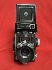 Yashica-24 120 & 220 6x6 Film