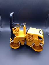 BRUDER STRAßENWALZE 1300/01/01 BJ 2004