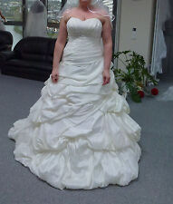 NEU Pronovias San Patrick Brautkleid 36-42 Prinzessin