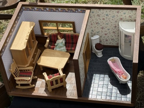 Zwei zimmer puppenstube - zwei,