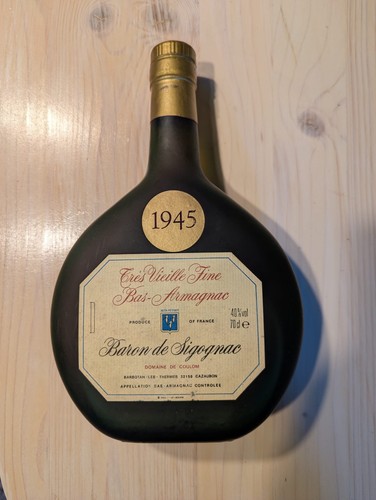 Tres vieille fine bas - vieille,
