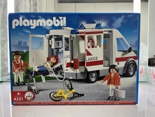 Playmobil 4221 Krankenwagen