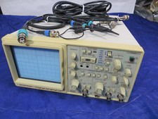 Oszilloskop, 2 CH, 50MHz Hitachi VC-6525 mit Zubehör, 2 x  Tastkopf Oszilloscope