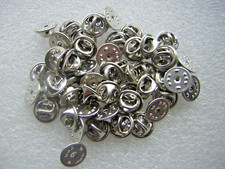 100 Pin Halter - Klemmverschluss für Pins - Klemm Verschluss Silber - Zwicker